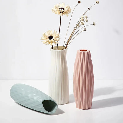 Minimalist Nordic Plastic Vase – Perfect for Modern Home Décor